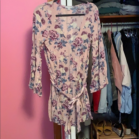AE Floral Romper - Picture 1 of 5